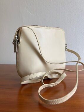 NWOT Tardini Cream Leather Crossbody Clutch Made in Italy